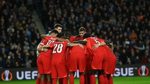 Cluburile din Premier League au venit să-l vadă, iar FCSB a luat decizia, în premieră, la meciul cu Rangers