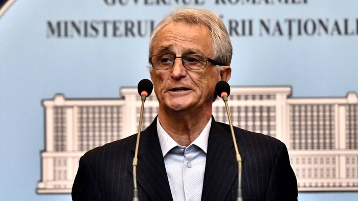 Ce s-a întâmplat în divorțul lui Cristian Gațu. Soția i-a cerut legendei de 79 de ani sume uriașe, iar judecătorii au decis