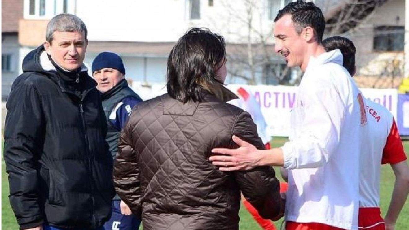 Incident șocant în fotbalul românesc! Trei fani, "umpluți de sânge" de un jucător pentru că au huiduit echipa! După meci, agresorul a ajuns direct la secția de poliție