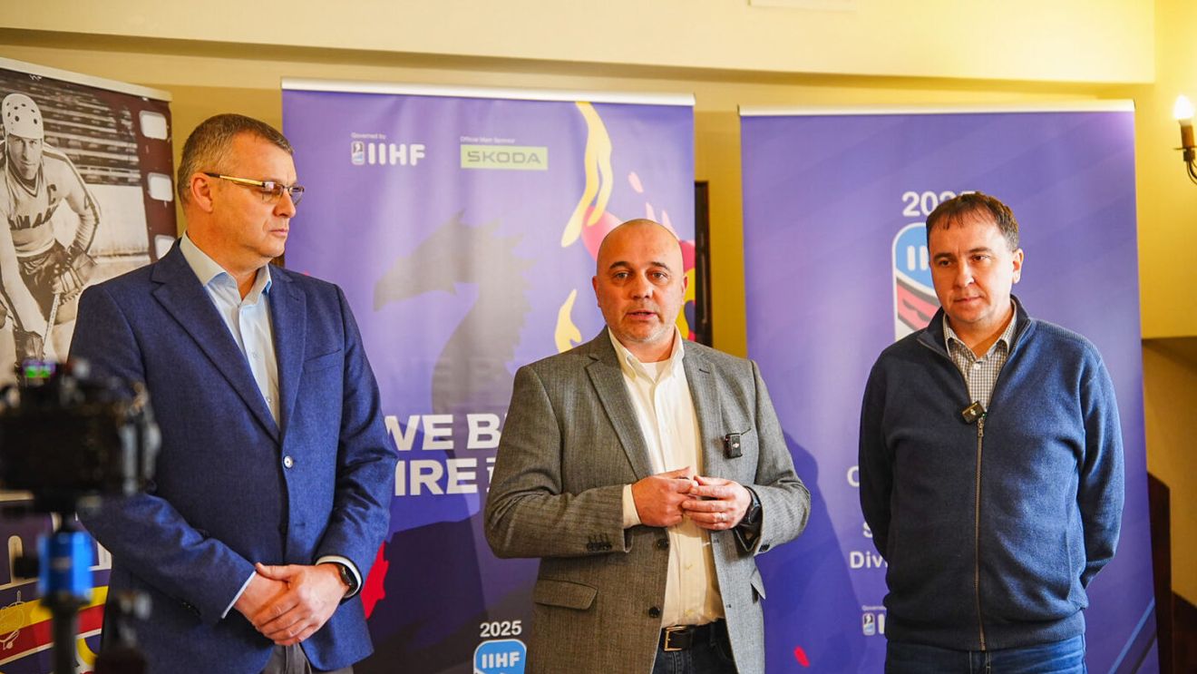 Încep vânzările de bilete la Campionatul Mondial de hochei, Divizia I, Grupa A, la masculin! Turneul, unde participă și România, va avea loc la Sfântu Gheorghe! „Englezii nu au aflat că la noi nu au voie să bea bere în patinoar”. SPECIAL