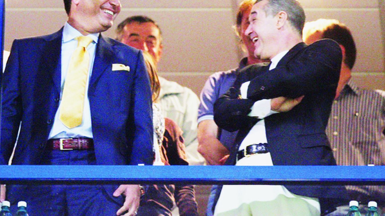 Becali ironic,** Borcea tăios