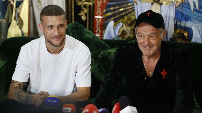 „Ajax îmi ia jucătorul cu 15 milioane de euro și mă păcălește”. Gigi Becali a anunțat că transferul lui Bîrligea pentru clauză ar fi sub cât merită!