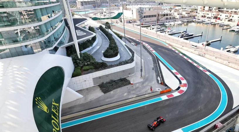 Max Verstappen, pole-position la Abu Dhabi! Sebastian Vettel s-a făcut iar de râs. Duminică se încheie sezonul în Formula 1