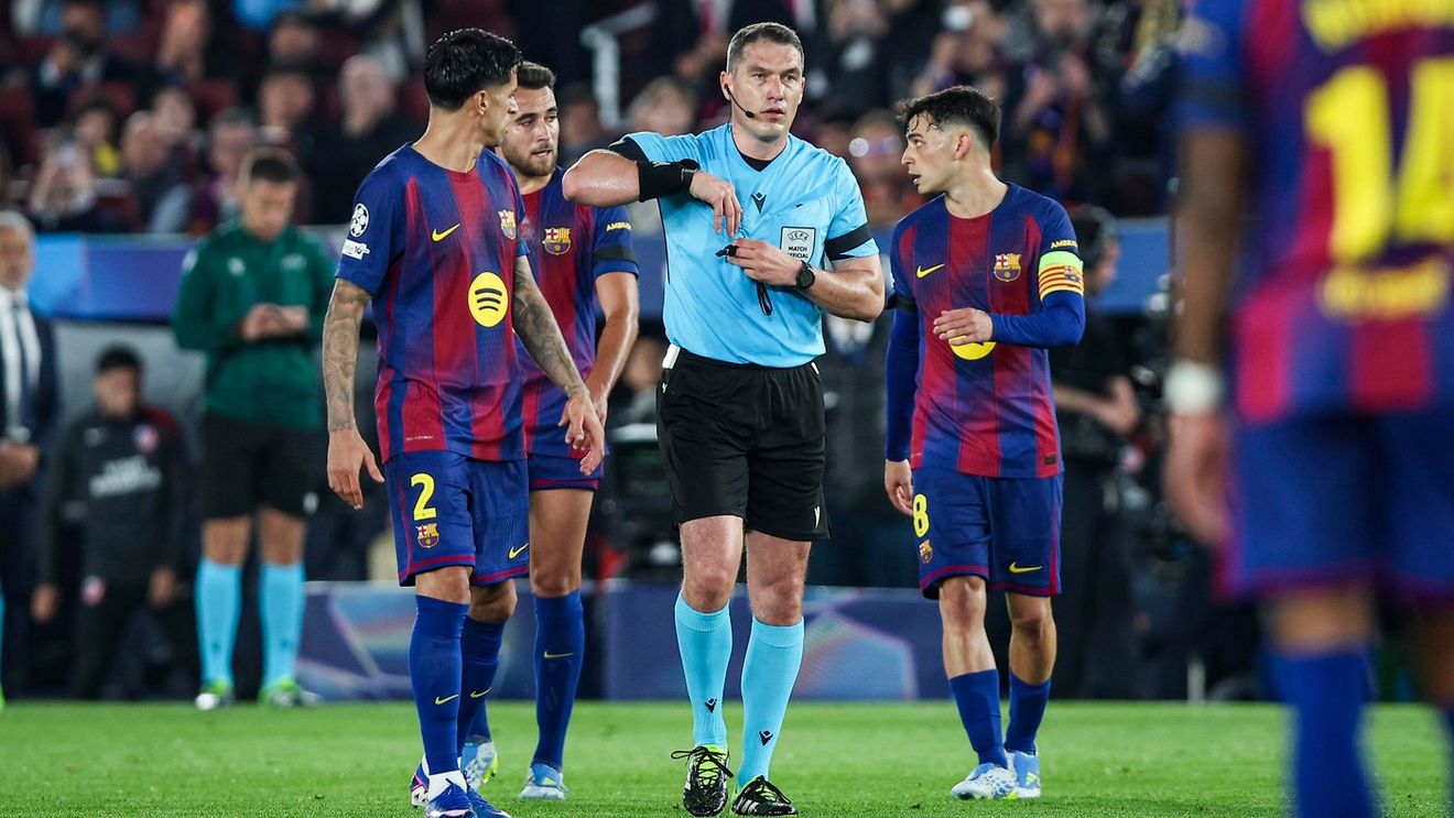 S-au năpustit asupra lui Kovacs după meci! Fotbaliștii Barcelonei l-au înconjurat pe român și Flick a intervenit de urgență!