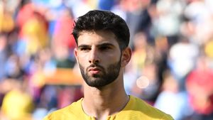 Dinamo a negociat pentru Umit Akdag: „Am vorbit cu tatăl lui”