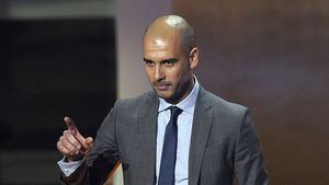 Planul DIABOLIC prin care Pep devine antrenorul păpușar!** Guardiola, momit cu un cec în ALB să preia cea mai tare echipă din 2012