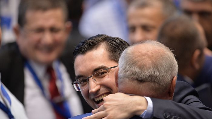 O replică și un viitor. Andru Nenciu scrie despre câștigătorul care n-a știut să se bucure: "Da, Răzvan, i-ai ciuruit. Dar nu oricine poate deveni golan ca Băse"