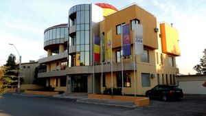 O echipă din Liga 1 riscă să nu primească licența din cauza datoriilor! Anunțul președintelui: "Jucătorii pot să își depună memorii!" | EXCLUSIV