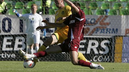 FC Vaslui-Rapid 2-4