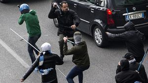 Suporterul împușcat în timpul incidentelor dintre ultrașii Romei și cei ai lui Napoli a decedat