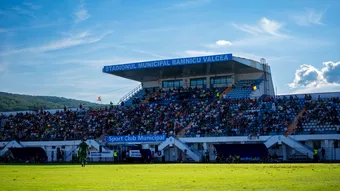 Dublu show în Zăvoi la finalul săptămânii. Meciuri dintre SCM Râmnicu Vâlcea și Știința Poli Timișoara este urmat de un joc de gală