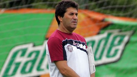 Peseiro: "Este posibil să vină jucători noi"