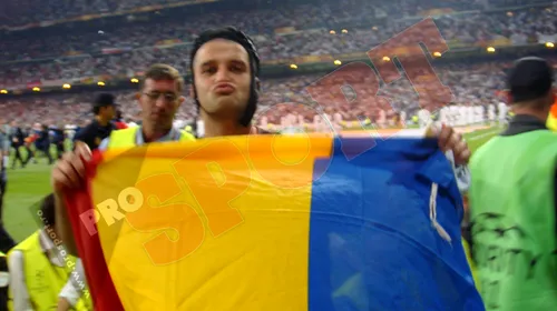 SUPER FOTO** Salutul lui Chivu pentru fanii din România
