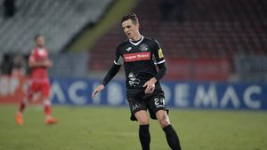 A răbufnit Florin Gardoș: "E foarte greu să fii fotbalist la Poli Iași. Uitați-vă, e cel mai prost din Liga 1". Discursul apăsat al fundașului