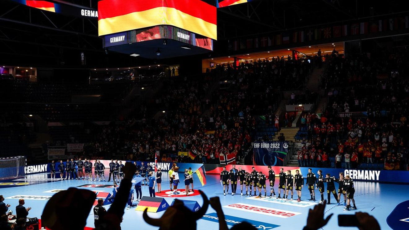 Cine transmite la TV Euro 2024 la handbal masculin și care sunt comentatorii pentru competiția din Germania. SPECIAL