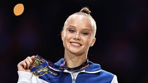 Cine e rusoaica Angelina Melnikova, marea rivală a Sabrinei Voinea pentru aurul mondial la sol. A scăpat de suspendare și e un pericol uriaș pentru româncă