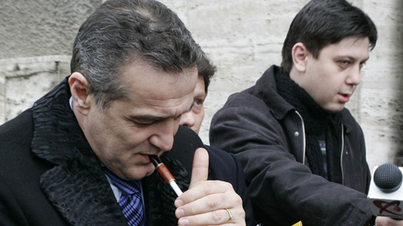 Becali: "Steaua e a mea,** fac ce vreau eu în Ghencea!"