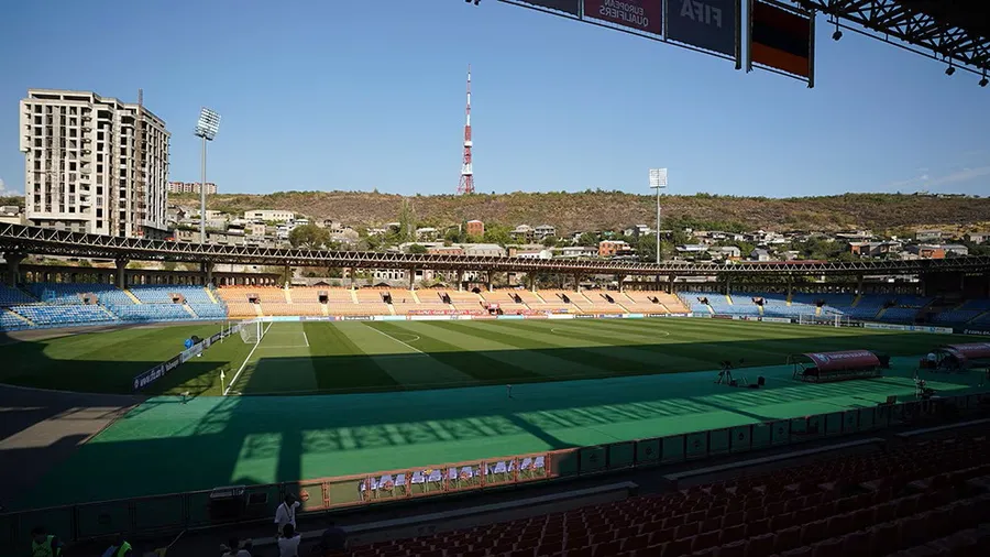 ararat-armenia-universitatea-craiova-live-playoff-europa-league