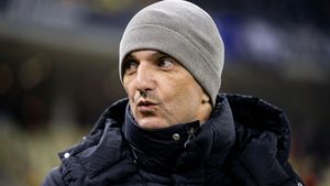 Răzvan Lucescu l-a umplut de bani pe oligarhul rus Ivan Savvidis. Câte milioane de euro ia PAOK de la UEFA