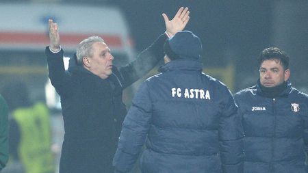 EXCLUSIV | Ce pregătește Șumudică pentru returul cu Genk? "O să vedeți, peste o săptămână o să fie altceva"