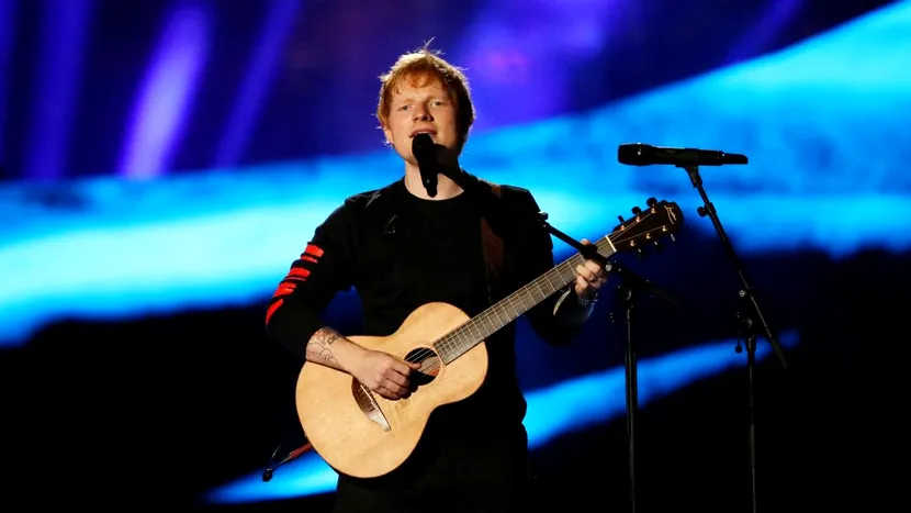 Cântărețul Ed Sheeran a anunțat că are COVID-19