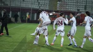 Alexa: "Bine că am rămas conectați după meciul de la Cluj! Aștept pe Mediaș în finală"