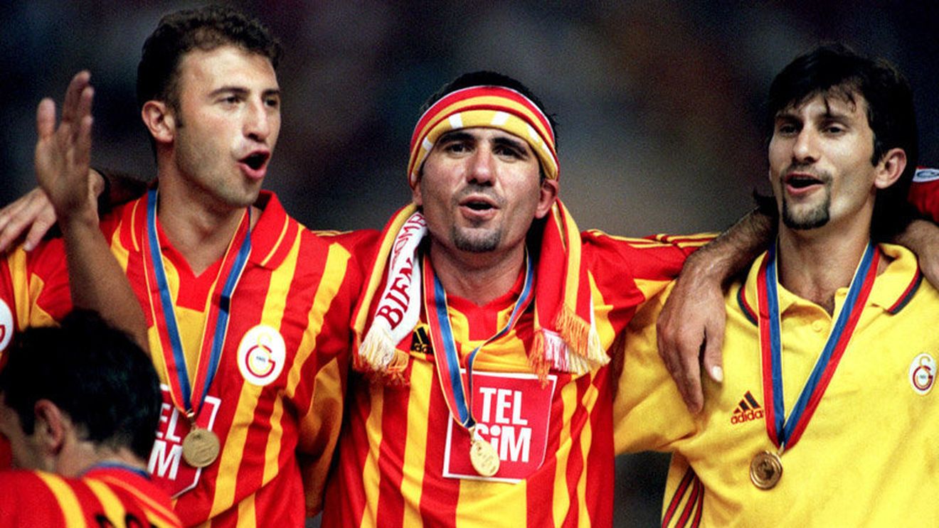 Racheta "Regelui". VIDEO | UEFA n-a uitat de golul magnific al lui Hagi, din 2000, cu AS Monaco! Gestul forului european
