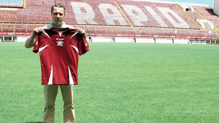 Șumudică: "Aș refuza Benfica sau Inter pentru a continua la Rapid"