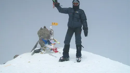 MÃ‚NDRIE NAȚIONALĂ‚! Alpinista Crina Coco Popescu** a reușit o performanță UNICĂ‚ în lume la doar 16 ani!