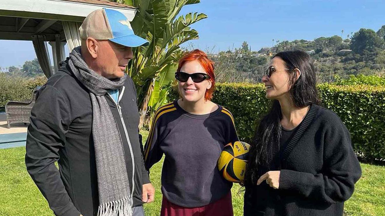Dominique Moceanu, dezvăluiri după aproape 30 de ani. Ce s-a întâmplat la petrecerea secretă pe care au dat-o Demi Moore şi Bruce Willis pentru gimnastele campioane olimpice