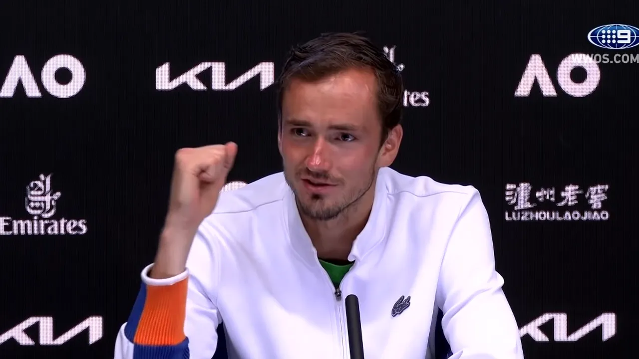 După ce Aryna Sabalenka a refuzat să mai vorbească despre război, Daniil Medvedev a oferit o declarație răspicată la Wimbledon: „Vreau pace!