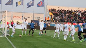 DECLARAȚIA ZILEI | Alex Mateiu a rămas și el uimit de golul pe care l-a dat cu Viitorul: "Mi-a ieșit fără să-mi dau seama! Abia aștept să văd reluarea"