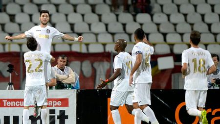 CFR Cluj, din nou foarte inspirată la transferuri: "Am dat 22 de goluri pentru Valencia". Ce golgheter a descoperit