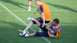 Doi jucători de națională, pe lista Stelei!** Becali: "Meme are mână liberă să facă echipa"