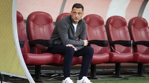 Clubul cu o forță financiară nemărginită poate fi viitoarea destinație a lui Mirel Rădoi! Are o putere incomparabilă față de FCSB