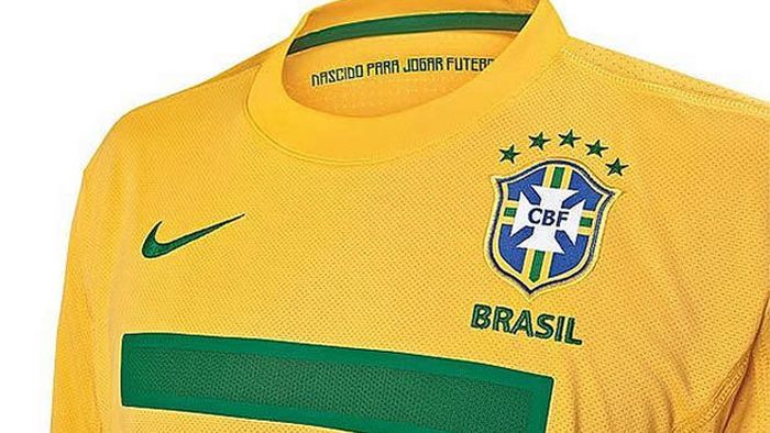 FOTO Primeniți pentru amicalul cu Franța!** Naționala Braziliei a prezentat azi noul echipament