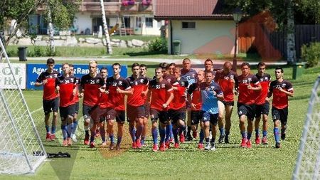Geraldo s-ar întoarce la Steaua, dar Reghe lasă de înțeles că nu mai e loc:** "Îi avem acolo pe Gardoș și Chiricheș, dar și mulți jucători tineri"
