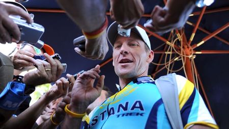 Davis câștigă, Armstrong contraatacă