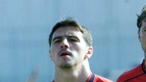 Trist! Au rupt scaunul lui Cătălin Hîldan, obiectul - monument din vestiarul lui Dinamo! Cristi, fratele „Unicului Căpitan”, a făcut dezvăluirea amară: „Am fost dezamăgit”. Ce spune familia regretatului „câine” despre retragerea tricoului cu numărul 12. „Nu cred că este o alegere inspirată” | VIDEO EXCLUSIV