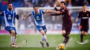 FOTO | Espanyol - Barcelona, primul meci în care s-a arătat un cartonaș... alb :)! Cum a fost posibil