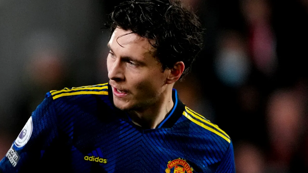 Soția și copiii lui Victor Lindelof au trecut prin clipe de groază din cauza hoților, care i-au spart casa suedezului în timp ce acesta juca pentru Manchester United contra celor de la Brentford!