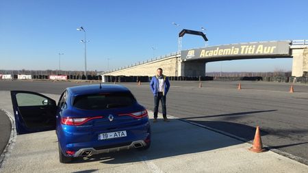 Victor Hănescu și Titi Aur experimentează cadouri inedite