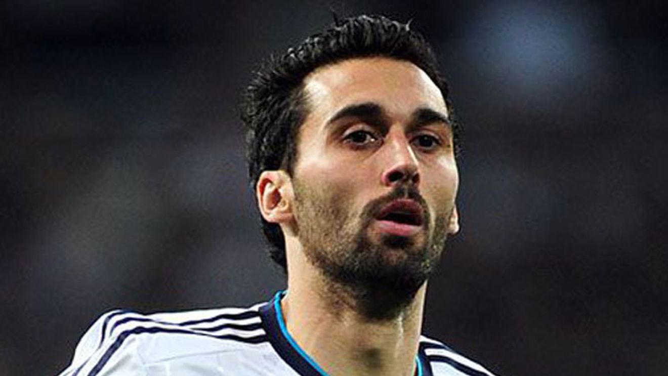 Arbeloa, principala țintă a celor de la Napoli
