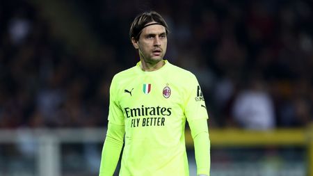 Ciprian Tătărușanu, prestație sigură în poarta lui AC Milan! Nota primită după victoria cu Salzburg, care îi duce pe milanezi în optimile Ligii Campionilor