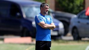 UTA a câștigat un amical în preziua plecării în cantonament, Adi Mihalcea are camera pregătită pentru Jordan Gele: „Are oferta pe masa!"