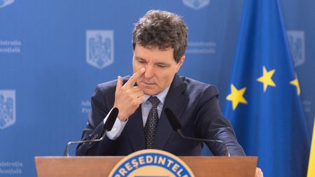 Milionarul cu pensie uriașă e impresionat de cum și-a făcut Nicușor Dan cărțile: „Cel mai tare om de pe pământ, ca un dictator”