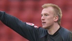 Motherwell l-a transferat pe al patrulea portar** al lui Everton