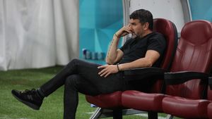 Adi Mihalcea nu și-a găsit cuvintele după înfrângera cu FCSB: „Să mă ierte Dumnezeu, dar nu înțeleg nimic”