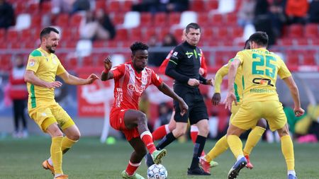 UTA - CS Mioveni 1-0. Arădenii, despărțire frumoasă de susținători. Argeșenii încă tremură