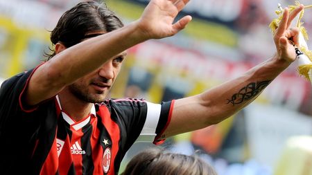 INCREDIBIL!** Maldini, huiduit de unii dintre fanii Milanului, la ultimul său meci pe San Siro!